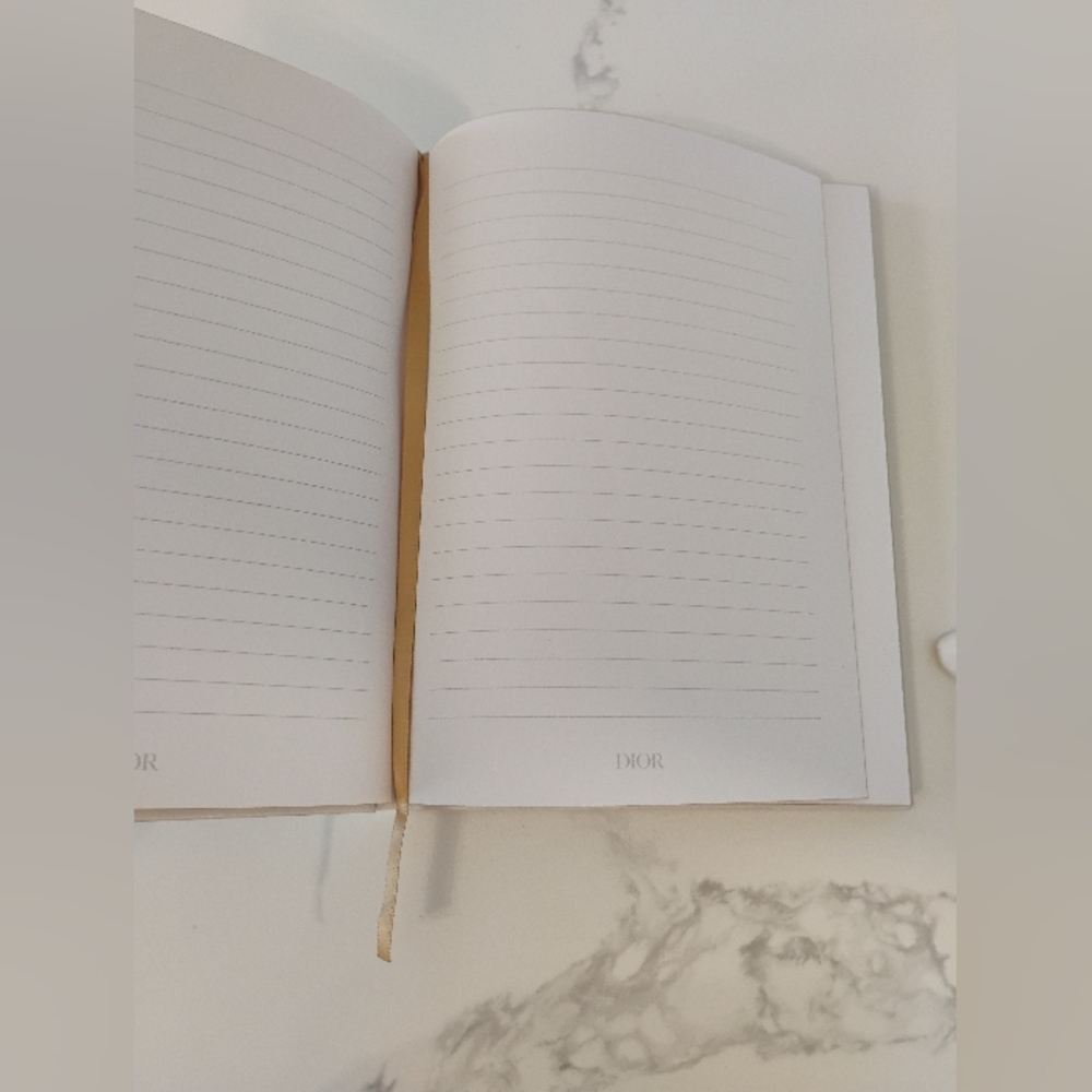 NEW Dior Floral Notebook with Green Band - Picture 8 of 8